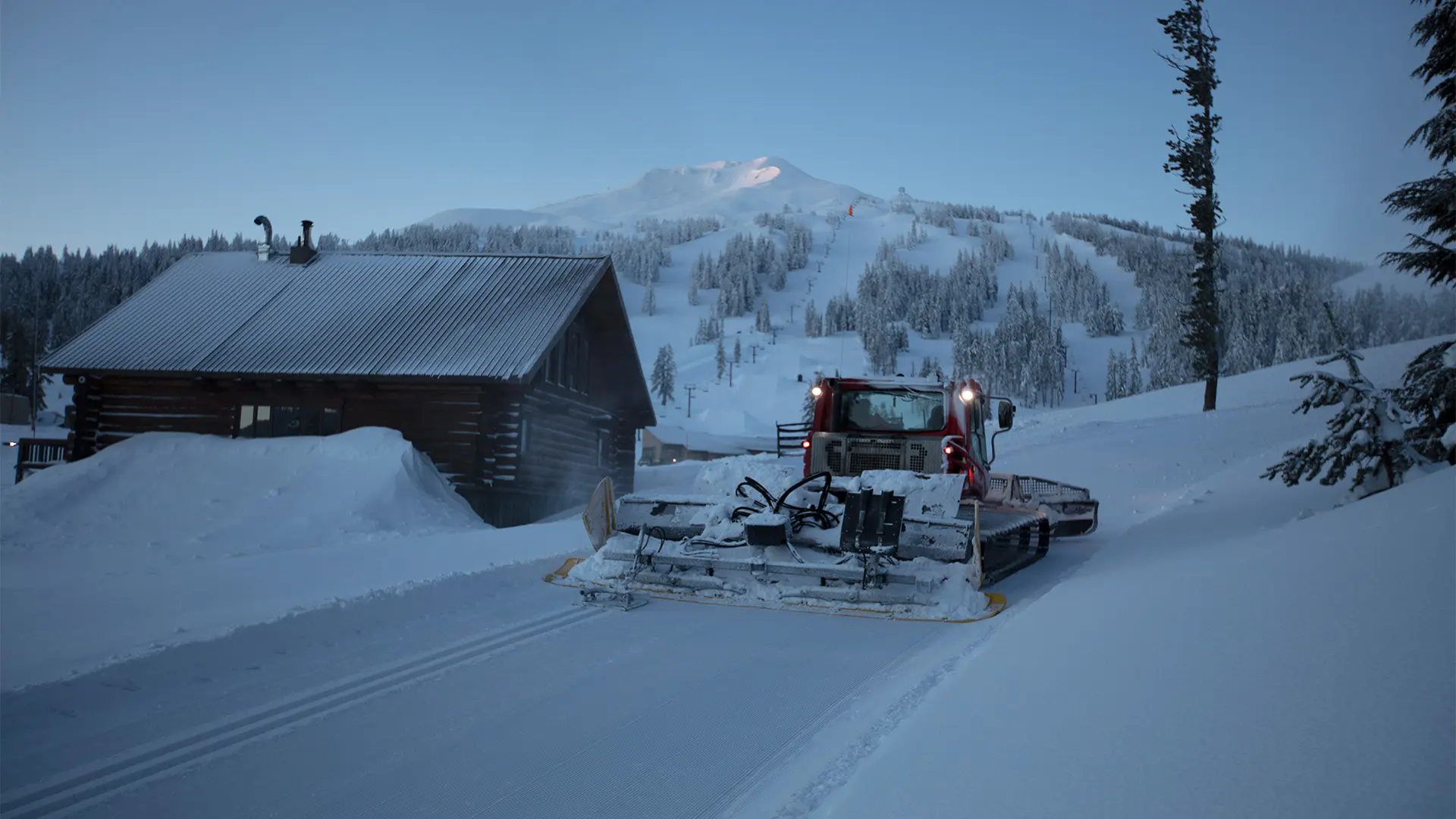Overnight Groomer Working on Grooming Trails at the Mt. Bachelor Nordic Center