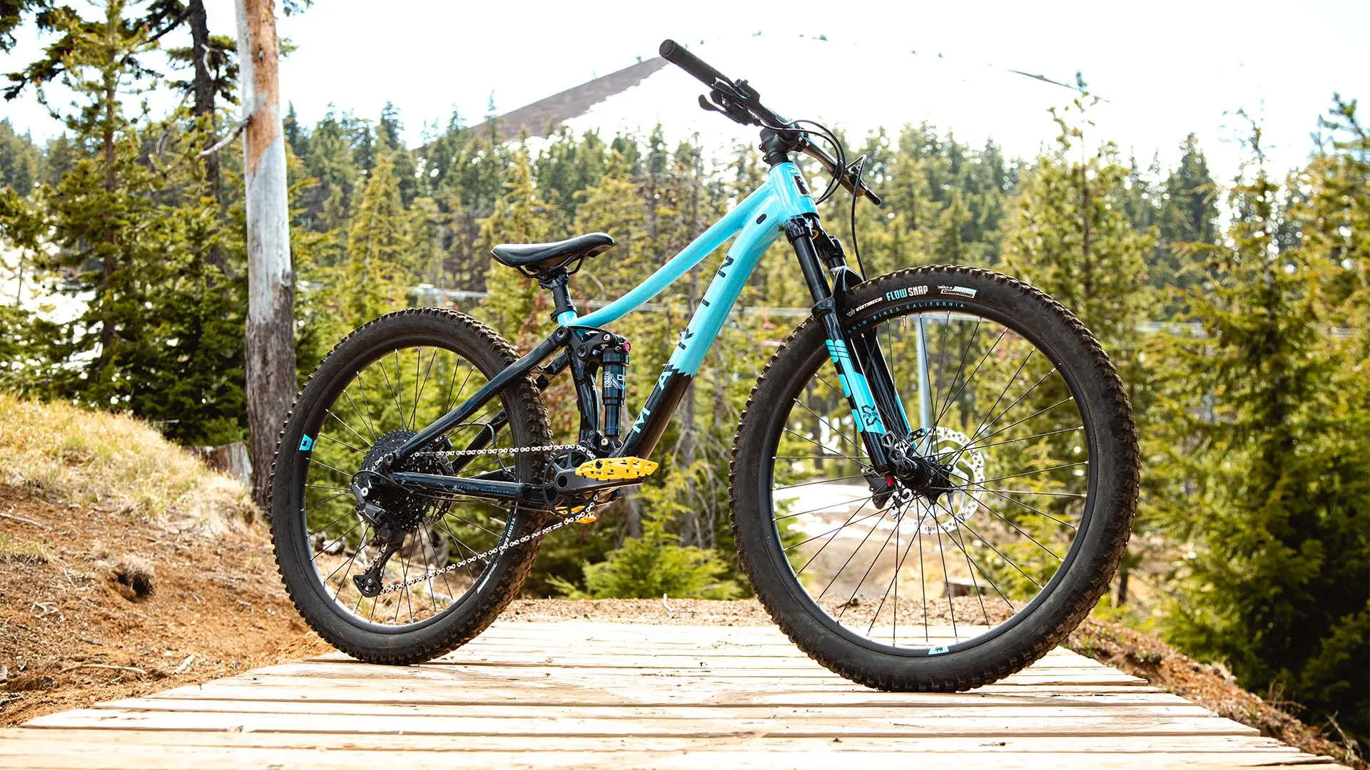Marin Rift Zone Jr rental at Mt. Bachelor.